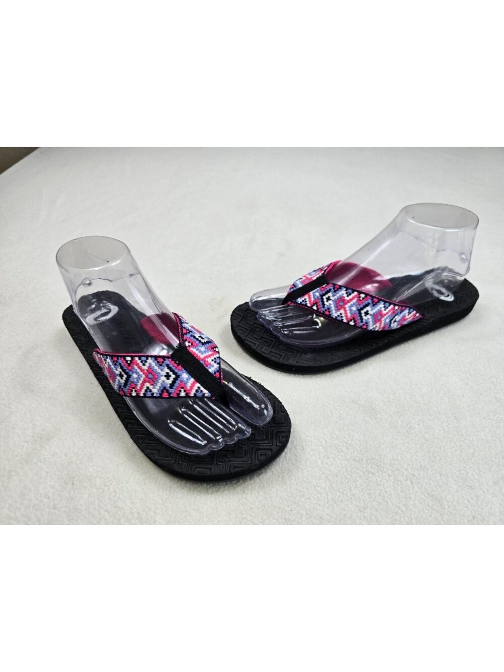 Oneill Woven Strap Flip Flops With Geometric Pattern & Black Sole Size 7.5 Aztec